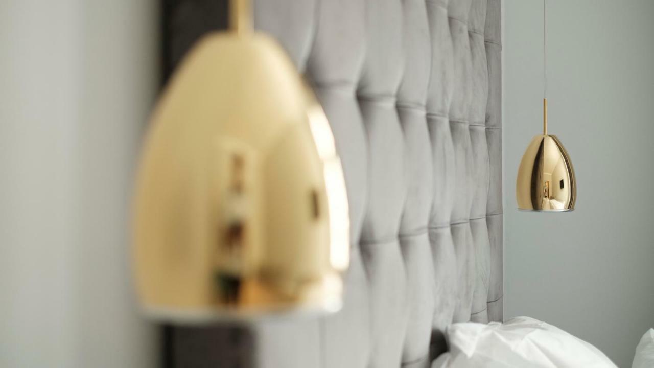 Apartment Mint Boutique